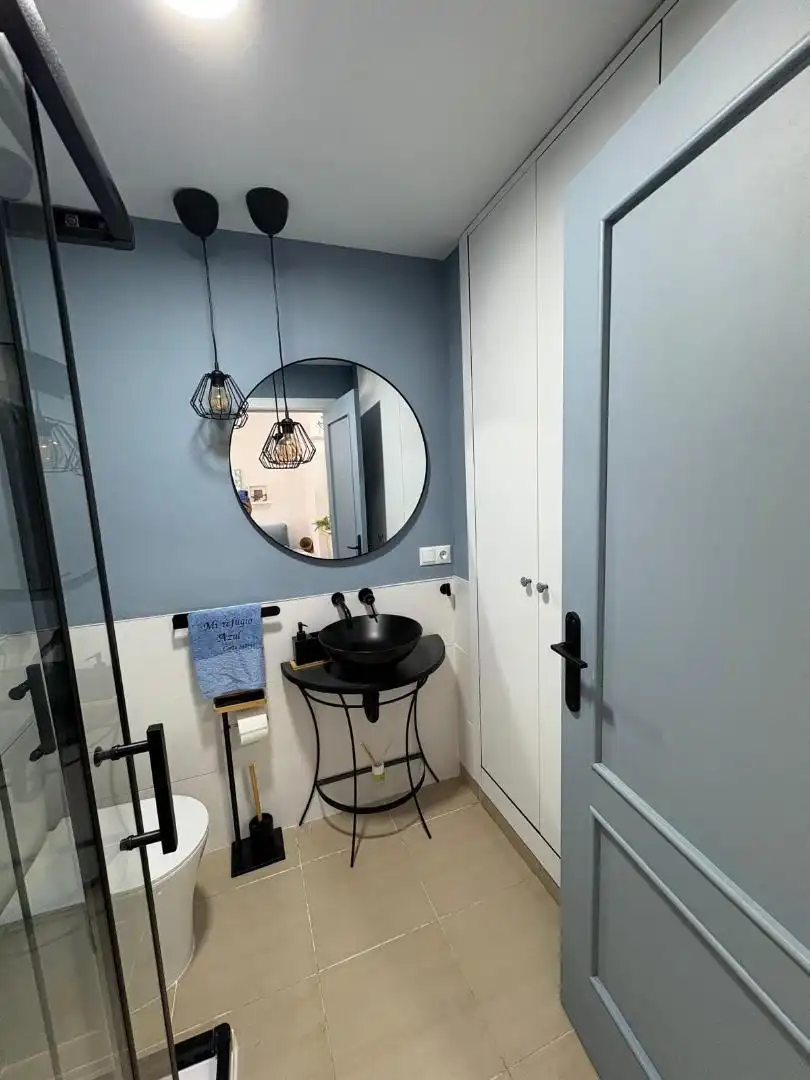 Piso de alquiler en Avenida de la Urta, 2, Costa Ballena - Largo Norte Baño de Piso de alquiler en Rota con Aire acondicionado, Amueblado y Lavadora