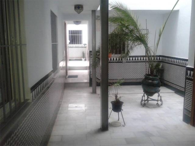 Piso en Alquiler en Calle Clavellinas, 3 en Feria