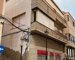 Vista exterior de Casa adosada en venda en Gandesa amb Aire condicionat