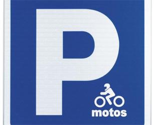 Aparcament de Garatge de lloguer en Badalona