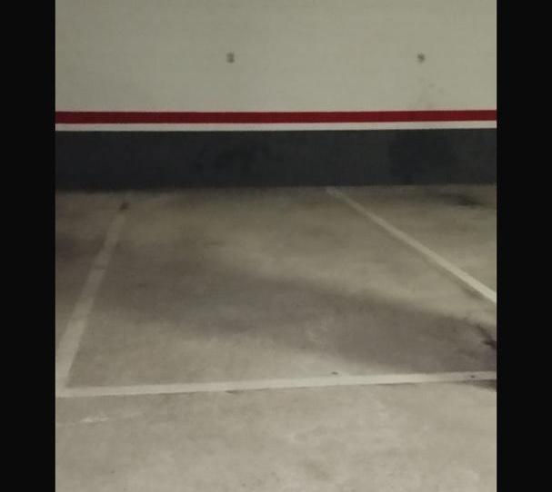 Foto 1 de Garatge de lloguer a Avenida de Pío XII, 15, Iturrama, Navarra