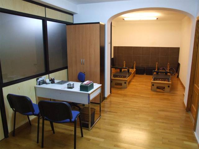 Local comercial en Alquiler en Calle Chumberas, 3 en Cerrado de Calderón - Hacienda Paredes