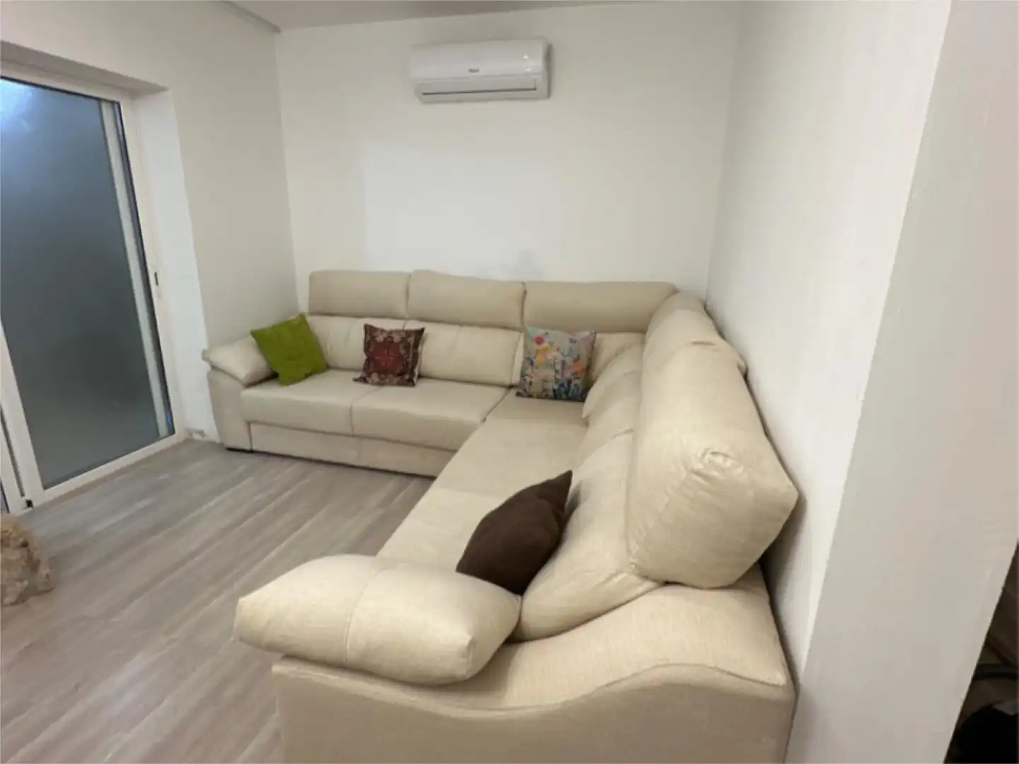 Einfamilien-Reihenhaus zum Verkauf in Carrer Santiago Rusiñol, 50, Santa Coloma de Farners Wohnzimmer von Einfamilien-Reihenhaus zum Verkauf in Santa Coloma de Farners mit Klimaanlage und Terrasse