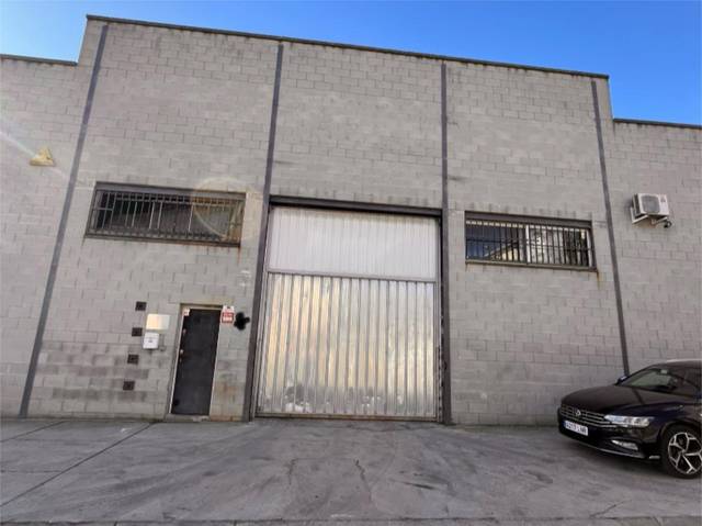Nave industrial en Alquiler en Carrer Font de Sant Llorenç, 40 en Polígon Industrial Domenys