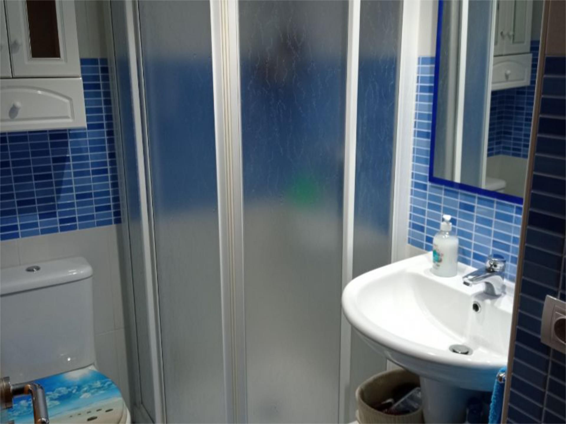 Bathroom of Flat to rent in Torreblanca  with Air Conditioner, Heating and Private garden
