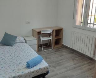 Flat to share in Calle de Puentedeume, 65, Pilar