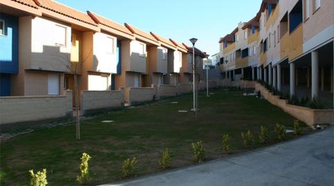 Single-family semi-detached for sale in Calle Cabezo Calvario, 123, Épila, Zaragoza - image 2 Photo 2 of Single-family semi-detached for sale in Calle Cabezo Calvario, 123, Épila, Zaragoza