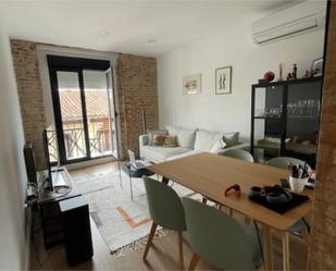 Living room of Flat for sale in  Madrid Capital  with Air Conditioner and Balcony