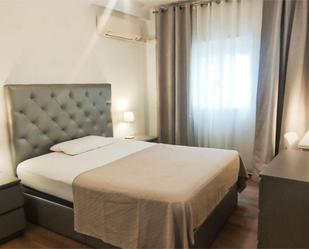 Bedroom of Flat to rent in San Juan de Aznalfarache  with Air Conditioner, Heating and Terrace