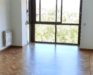 Bedroom of Flat to rent in  Madrid Capital  with Air Conditioner