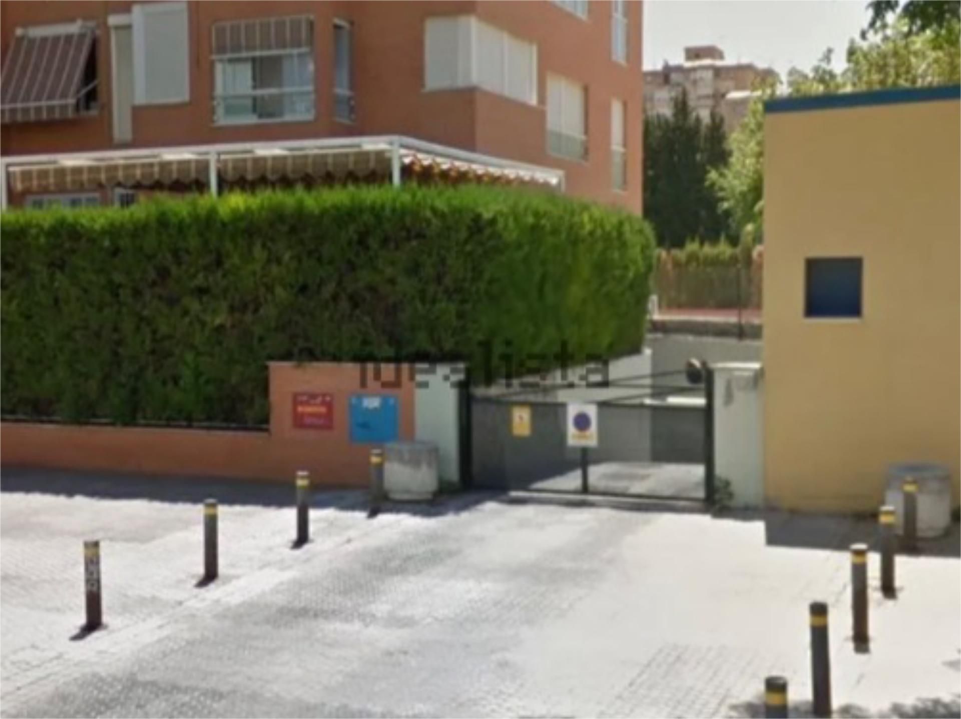 Exterior view of Garage for sale in  Sevilla Capital