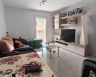 Living room of Flat for sale in  Madrid Capital  with Heating and Balcony