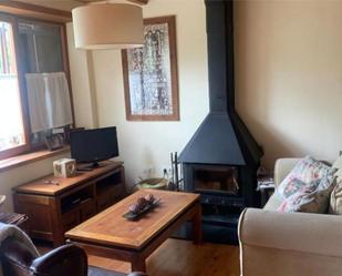 Living room of Flat for sale in La Vall de Boí  with Heating, Private garden and Parquet flooring