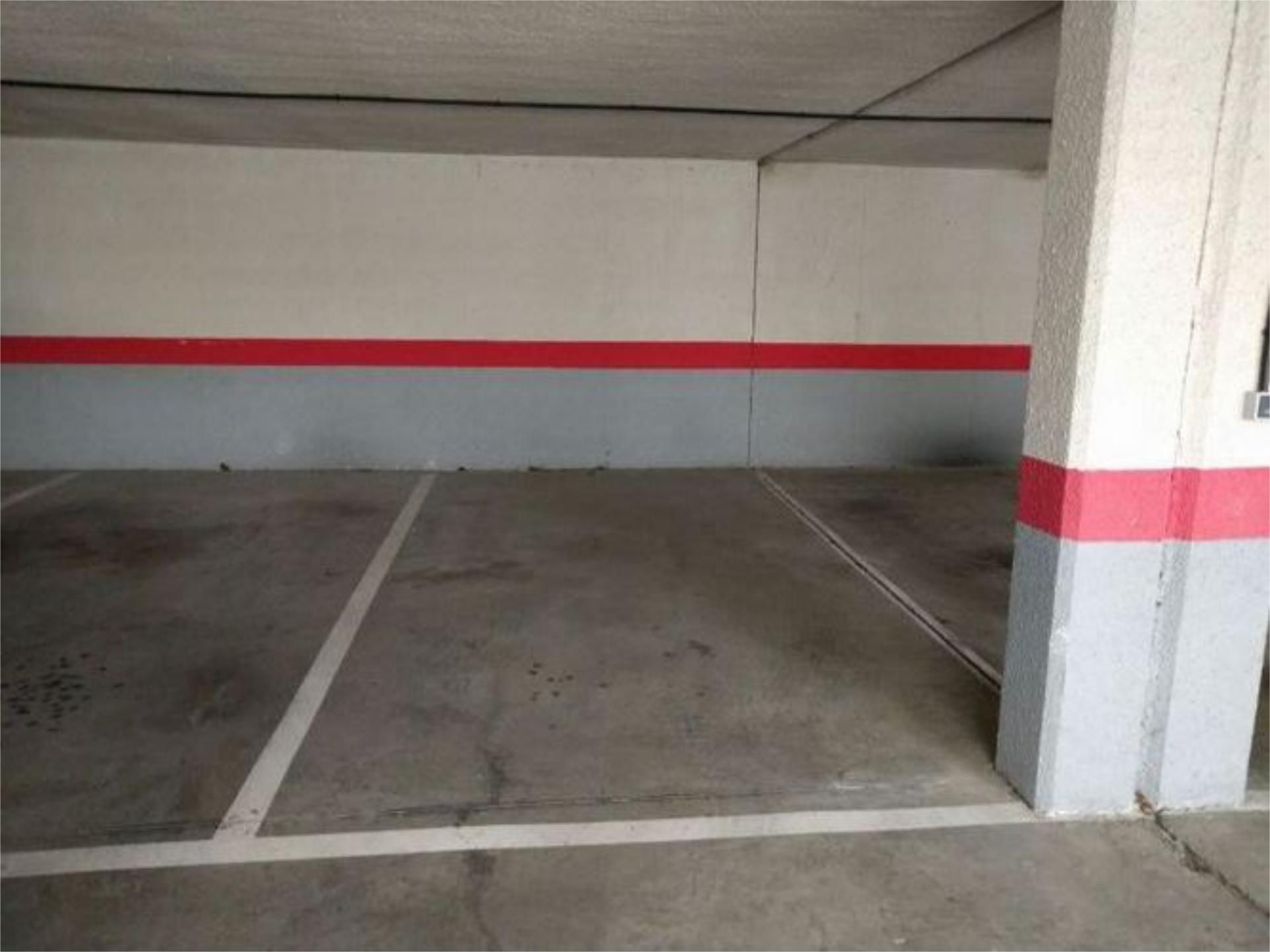 Aparcament de Garatge de lloguer en  Logroño
