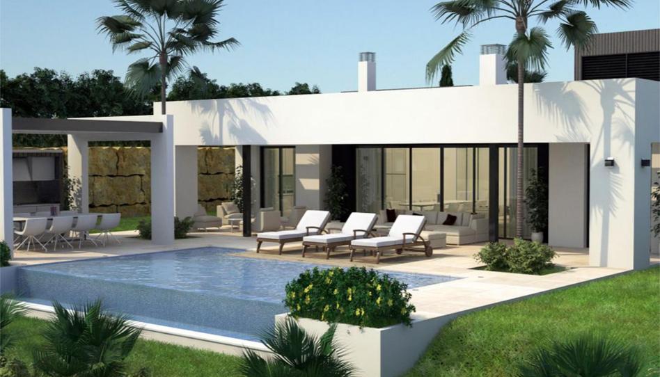 Casa o xalet en venda a Urbanización Lagar Martel, 35, La Cala Golf - Lagar Martell, Málaga - imatge 1 Foto 1 de Casa o xalet en venda a Urbanización Lagar Martel, 35, La Cala Golf - Lagar Martell, Málaga