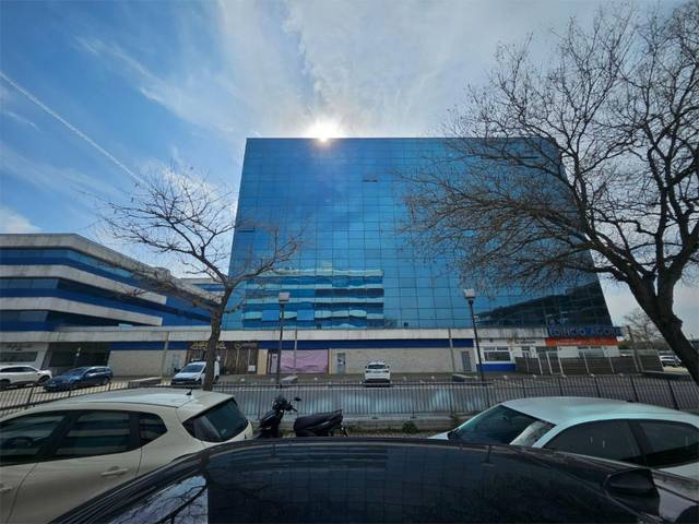 Oficina en Alquiler en Avenida Vía Apia, 7 en Palmete