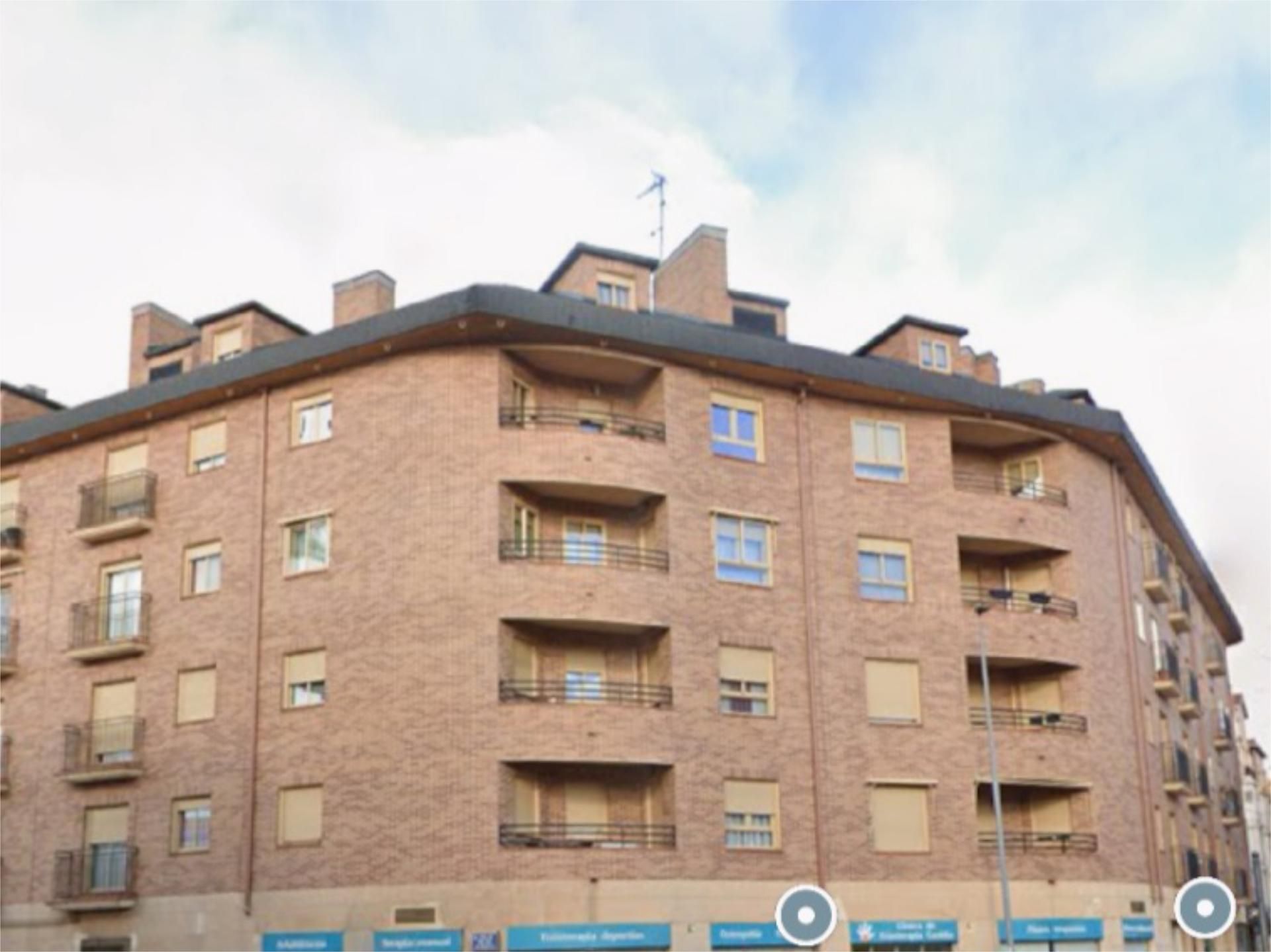 Exterior view of Flat for sale in Alcalá de Henares  with Balcony