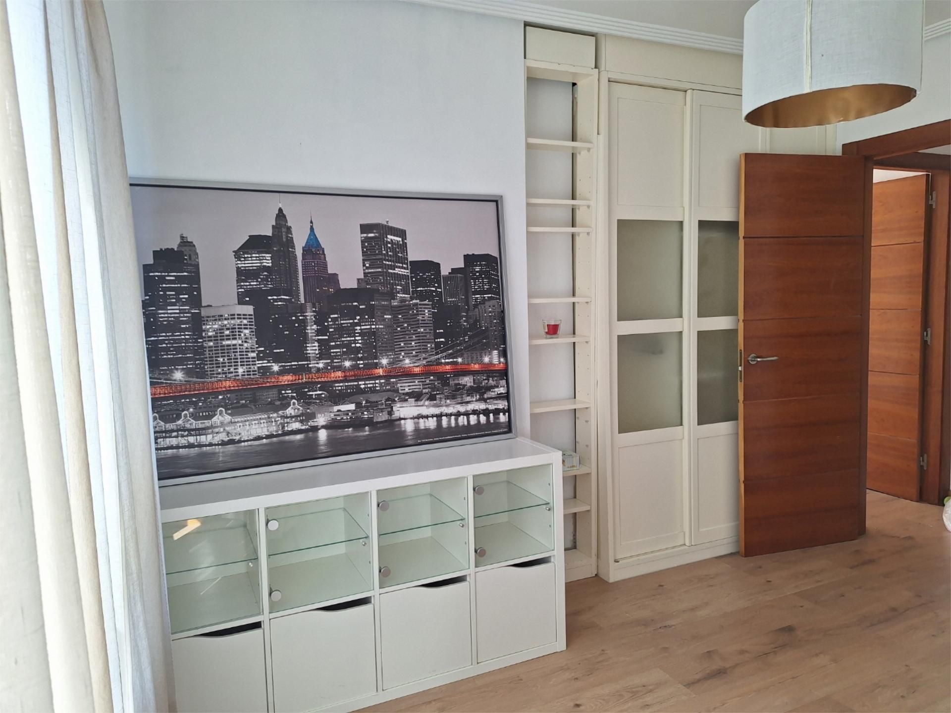 Sala d'estar de Pis en venda en Castrillón amb Balcó