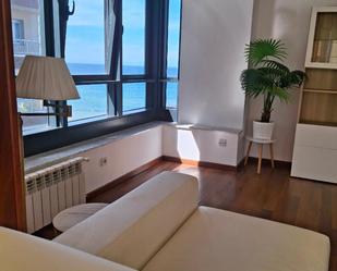 Dormitori de Pis de lloguer en Gijón  amb Calefacció, Parquet i Moblat