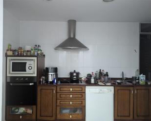 Kitchen of Flat to rent in  Madrid Capital  with Air Conditioner, Heating and Furnished