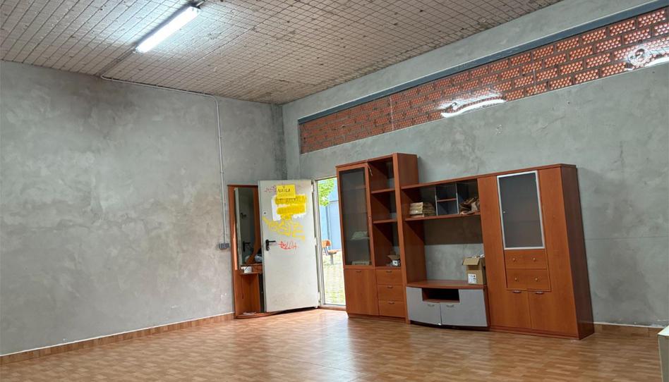 Premises for sale in Calle de José de Lamano Beneite, 84, La Platina- Hospital - Campus, Salamanca - image 1 Photo 1 of Premises for sale in Calle de José de Lamano Beneite, 84, La Platina- Hospital - Campus, Salamanca