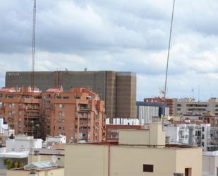 Vista exterior de Pis de lloguer en  Sevilla Capital amb Aire condicionat, Traster i Aparcament comunitari