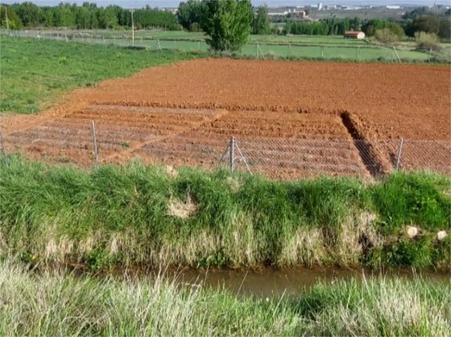 Bebaubares Gelände zum Verkauf in Barrio la Guea, 33, Pedanías Bebaubares Gelände zum Verkauf in Teruel
