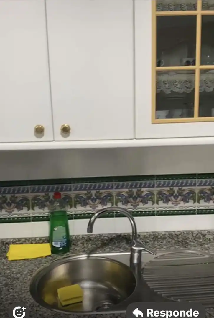 Cocina de Piso de alquiler en Sevilla con Aire acondicionado, Calefacción y Amueblado