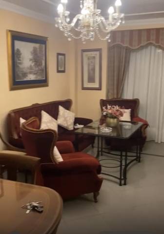 Piso en Alquiler en Calle Espartinas, 6 en Triana Este