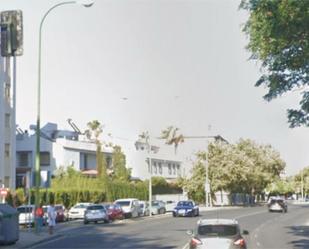 Flat for sale in Calle Castillo de Encinasola, 16, Pedro Salvador - Las Palmeritas Exterior view of Flat for sale in Sevilla Capital