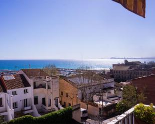 Exterior view of Flat for sale in El Masnou  with Swimming Pool and Balcony