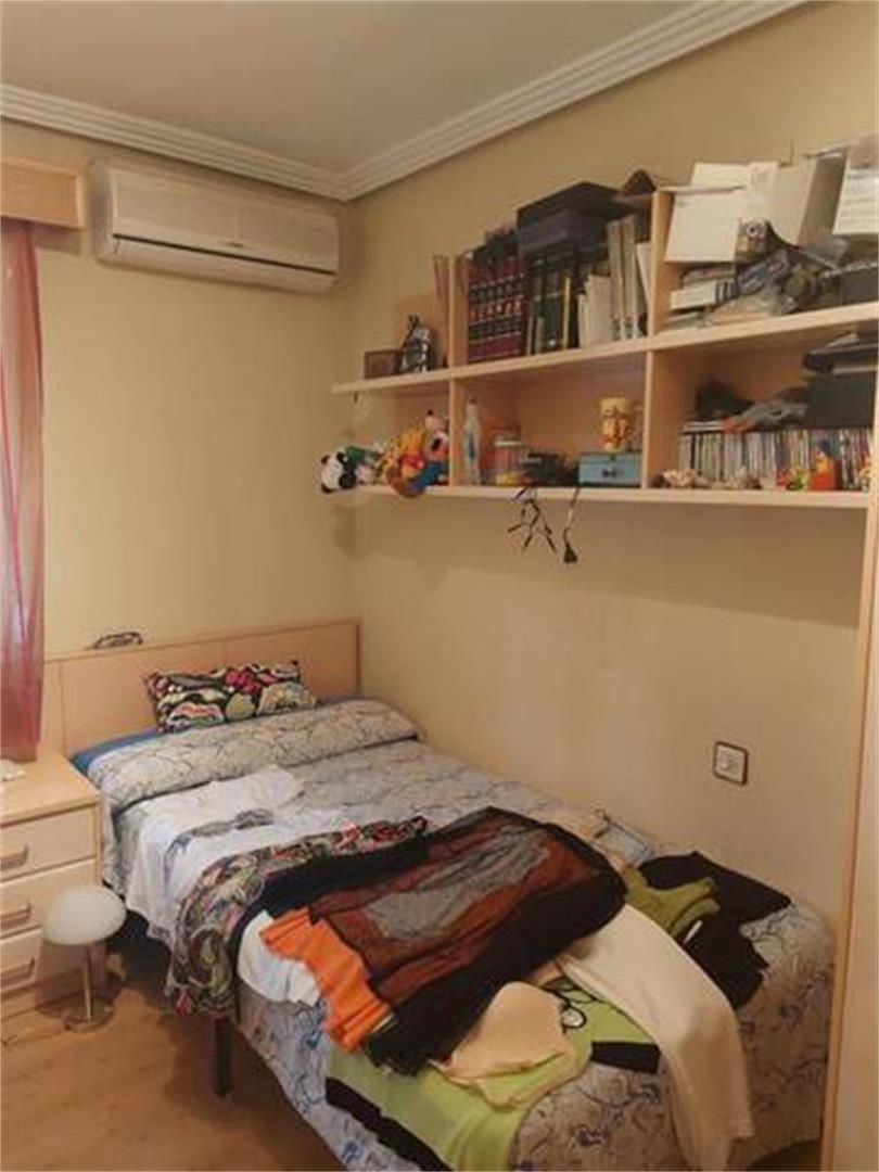 Bedroom of Apartment for sale in Elda  with Private garden, Terrace and Storage room