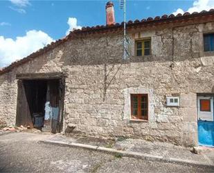 Exterior view of House or chalet for sale in Jurisdicción de Lara