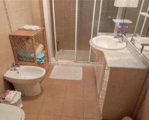 Bathroom of Flat for sale in Vigo 