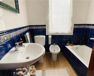 Bathroom of Flat to rent in Bilbao   with Terrace