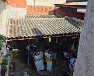 Vista exterior de Casa o xalet en venda en Valenzuela de Calatrava
