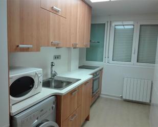 Kitchen of Flat to share in  Zaragoza Capital  with Heating, Parquet flooring and Terrace