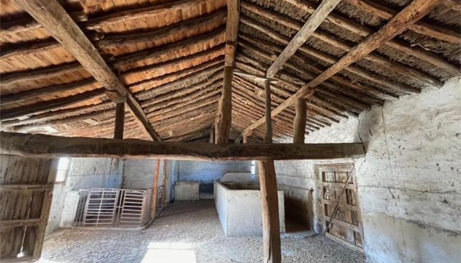 Foto 1 de Piso en venta en Calle Ronda, 8, Velayos, Ávila