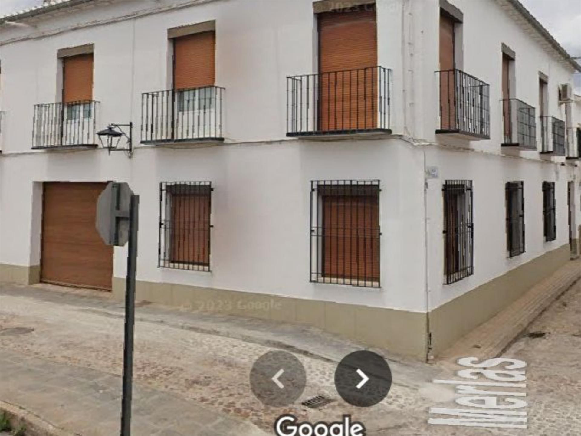 Vista exterior de Pis en venda en Almagro amb Calefacció, Terrassa i Traster