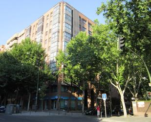 Exterior view of Flat to rent in  Madrid Capital  with Air Conditioner, Parquet flooring and Furnished