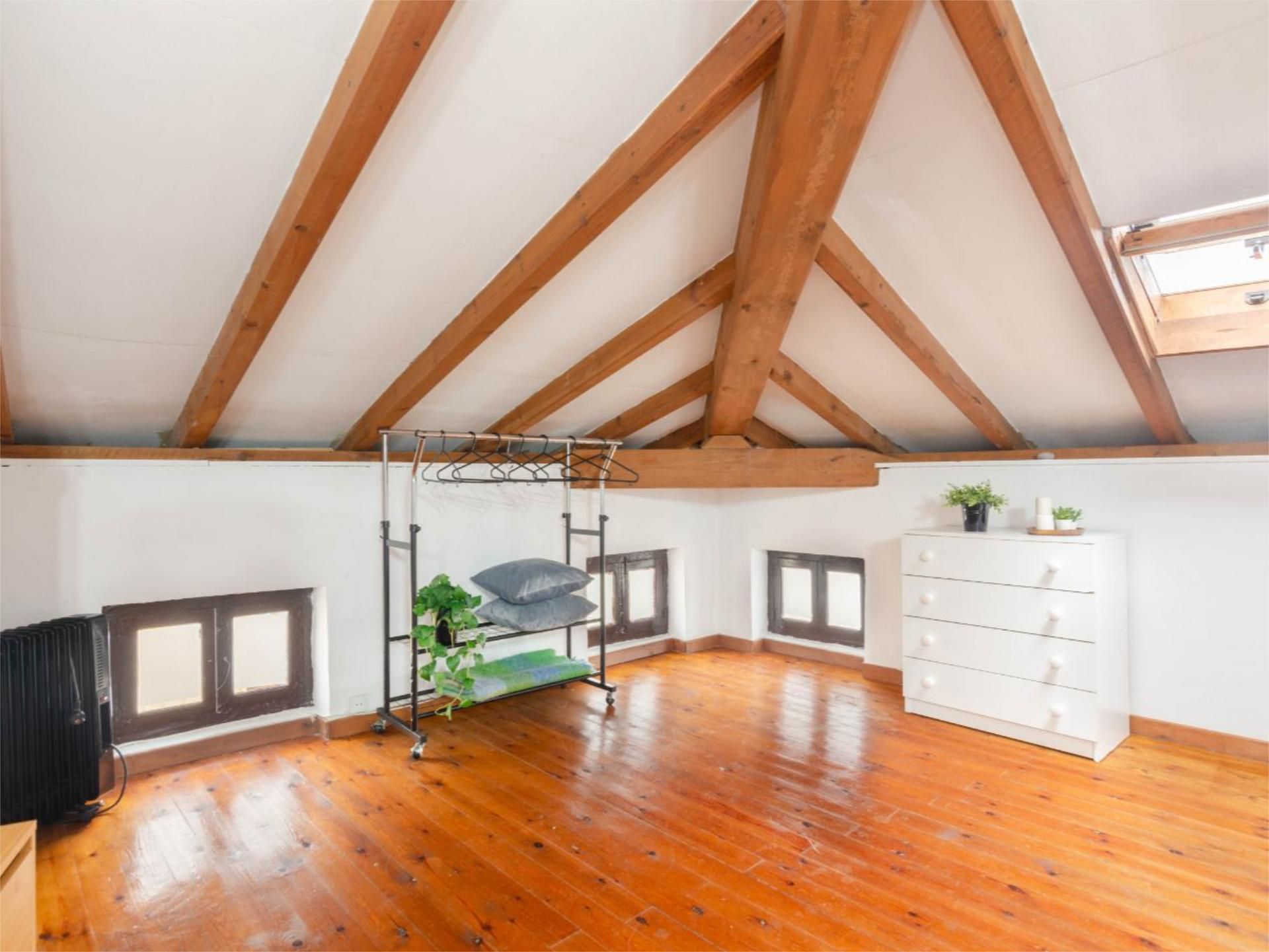 Bedroom of House or chalet to rent in Llanes  with Heating, Parquet flooring and Furnished