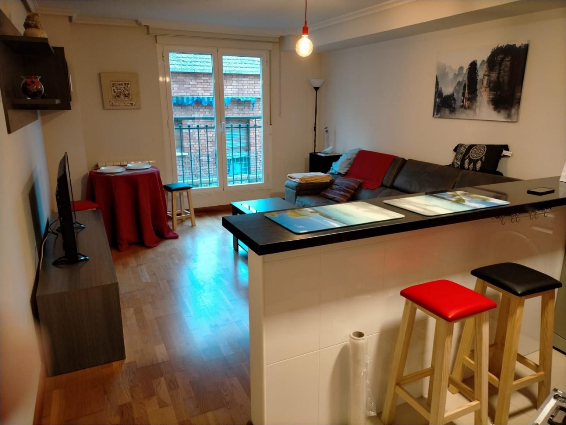 Living room of Flat to rent in Alba de Tormes  with Heating, Parquet flooring and Furnished