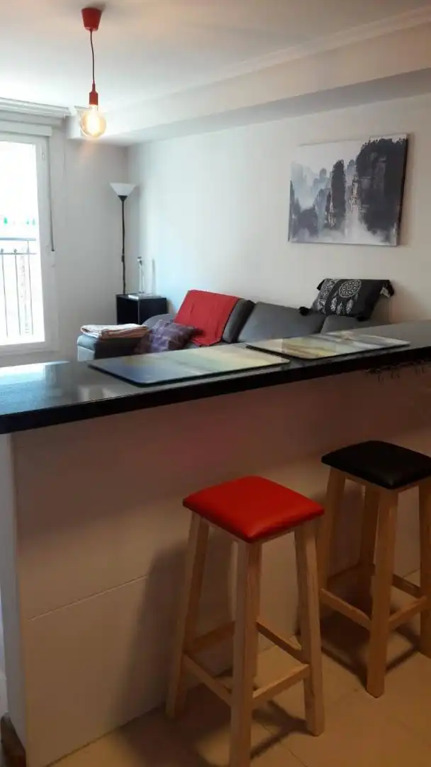 Sala d'estar de Pis de lloguer en Alba de Tormes amb Balcó