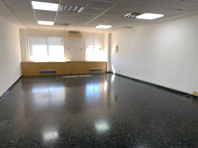 Oficina en Alquiler en Plaça de Ramón de la Sota, 9 en Nuevo Centro