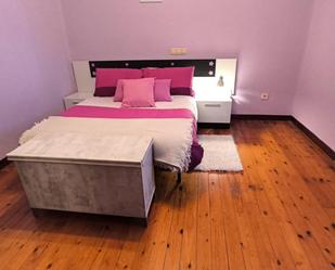 Dormitori de Pis per a compartir en Burgos Capital amb Calefacció, Parquet i Moblat