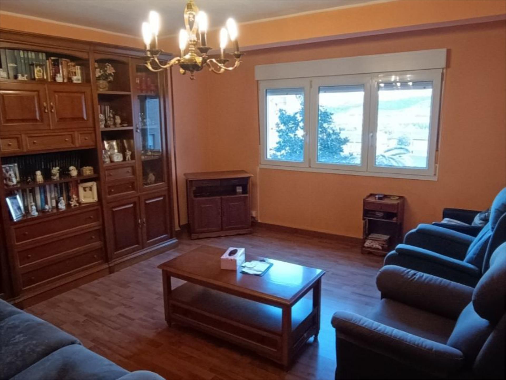 Living room of Flat for sale in Gijón   with Heating and Furnished