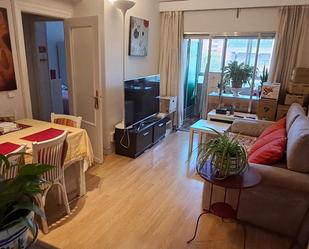 Sala d'estar de Pis en venda en  Madrid Capital amb Terrassa