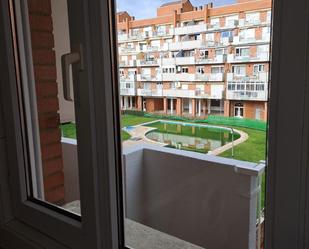 Pis de lloguer a Calle Valcarce, 2, El Soto