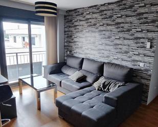Living room of Flat for sale in Monzón  with Air Conditioner, Heating and Parquet flooring
