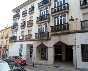 Vista exterior de Oficina en venda en Baza